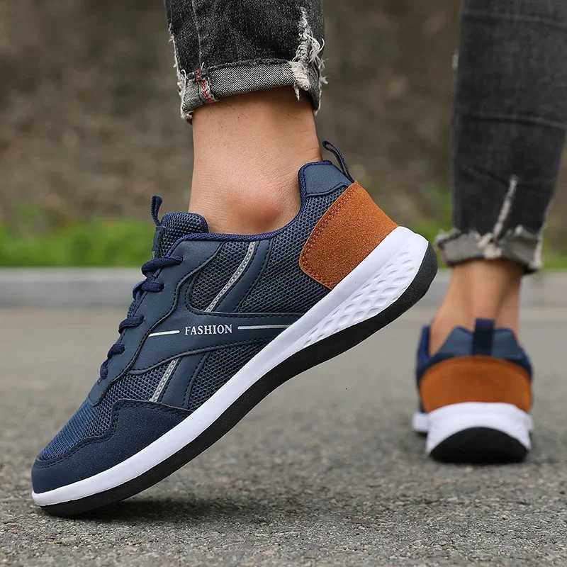 Casual Shoes Men's Pu Leather Shoes 2025 New Lightweight Non-slip Sneakers Breathable Male Outdoor Running Shoes Lace Up Soft Sport Shoes H2610