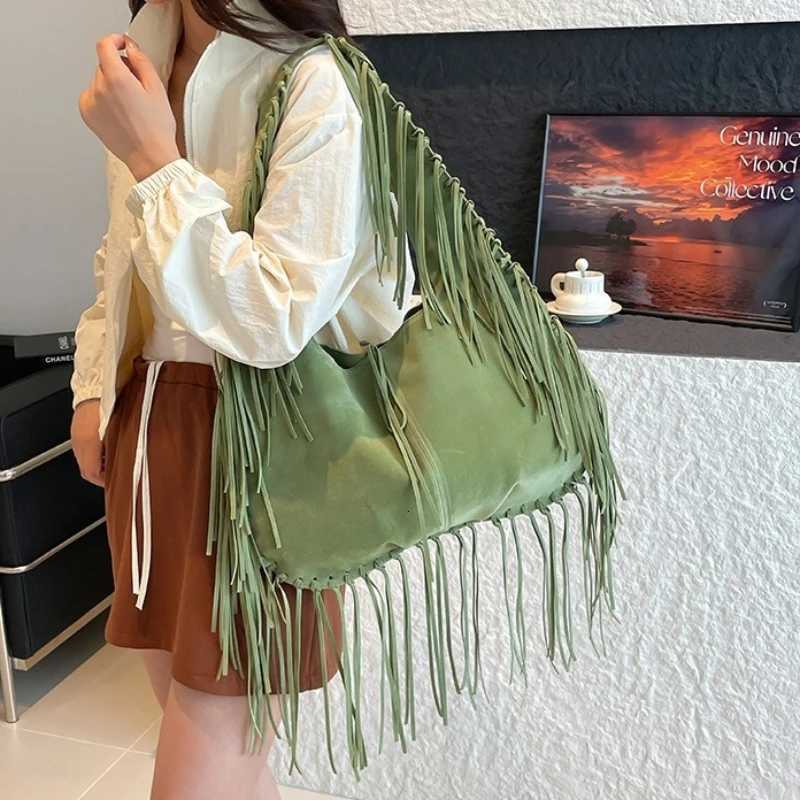 Cross Body Women's Boho Soft Suede Dumpling Bag with Tassel Large Capacity Vintage Handmade Underarm Daily Casual H261016