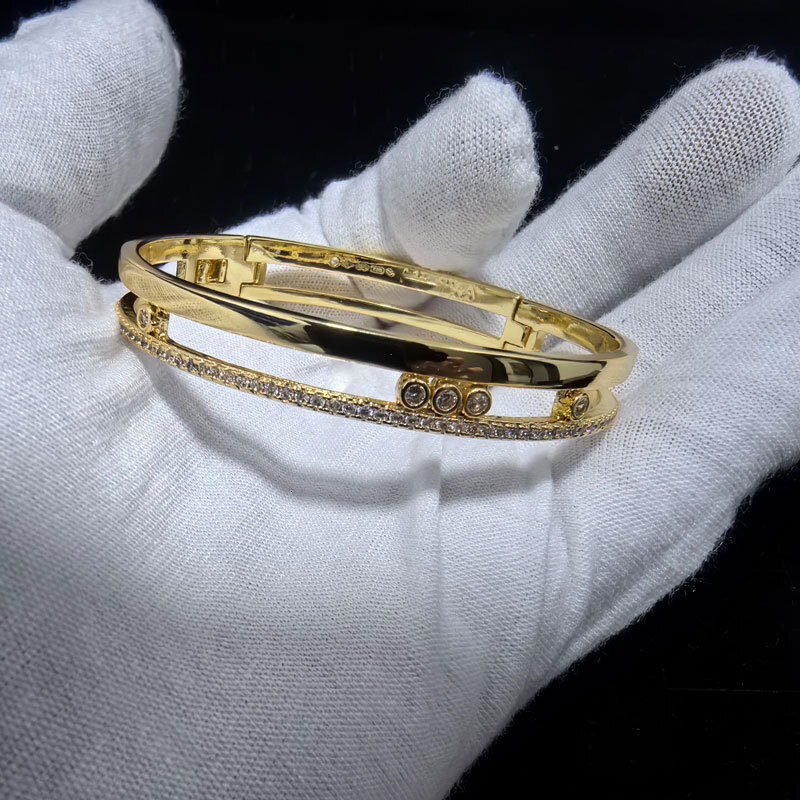 bracelet High-end Mei Jia five-diamond adjustable bracelet for women, French light luxury, high-end, large lucky charm bracelet, direct from the man