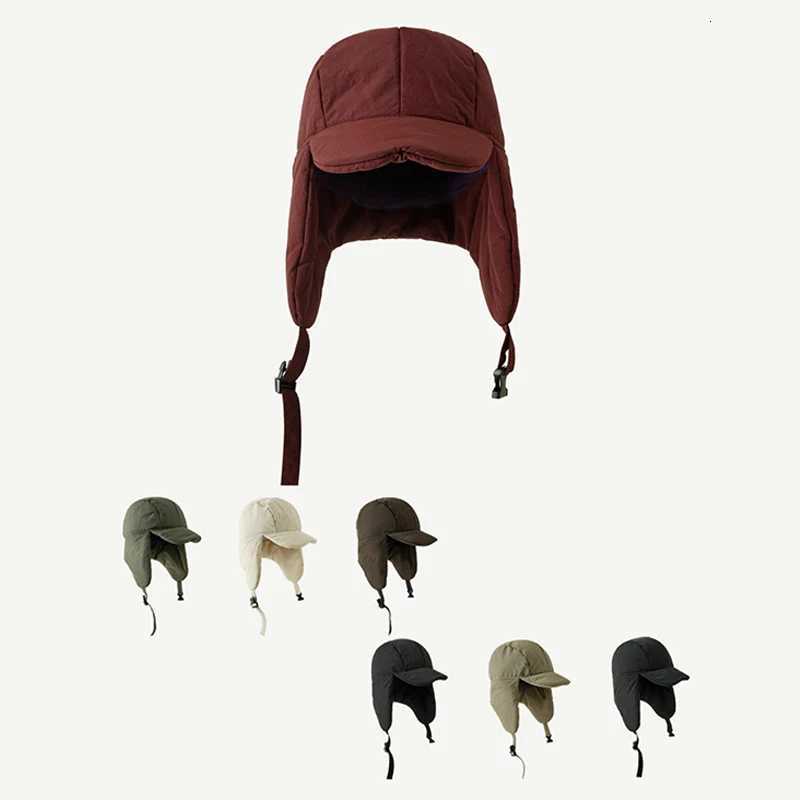 Trapper Hats New Winter Unisex down Cotton Warm Lei Feng Outdoor Women Russian Windproof Bomber Cap Men Thickened Ear Protection Duck HatT261017