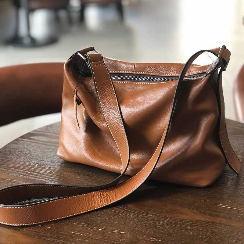 Evening Bags Johnature Simple Genuine Leather Women Shoulder Crossbody Bags Versatile Natural Real Cowhide Large Capacity Messenger Bag H261016