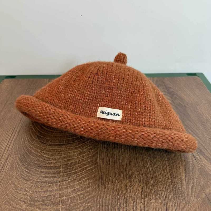 Beanie/Skull Caps Knitted Woolly Hat Women Winter 2026 Beanies Turned-up Brim cap Keep Head Warm Knitted Cap Minimalist Style Fashion Accessories Q2
