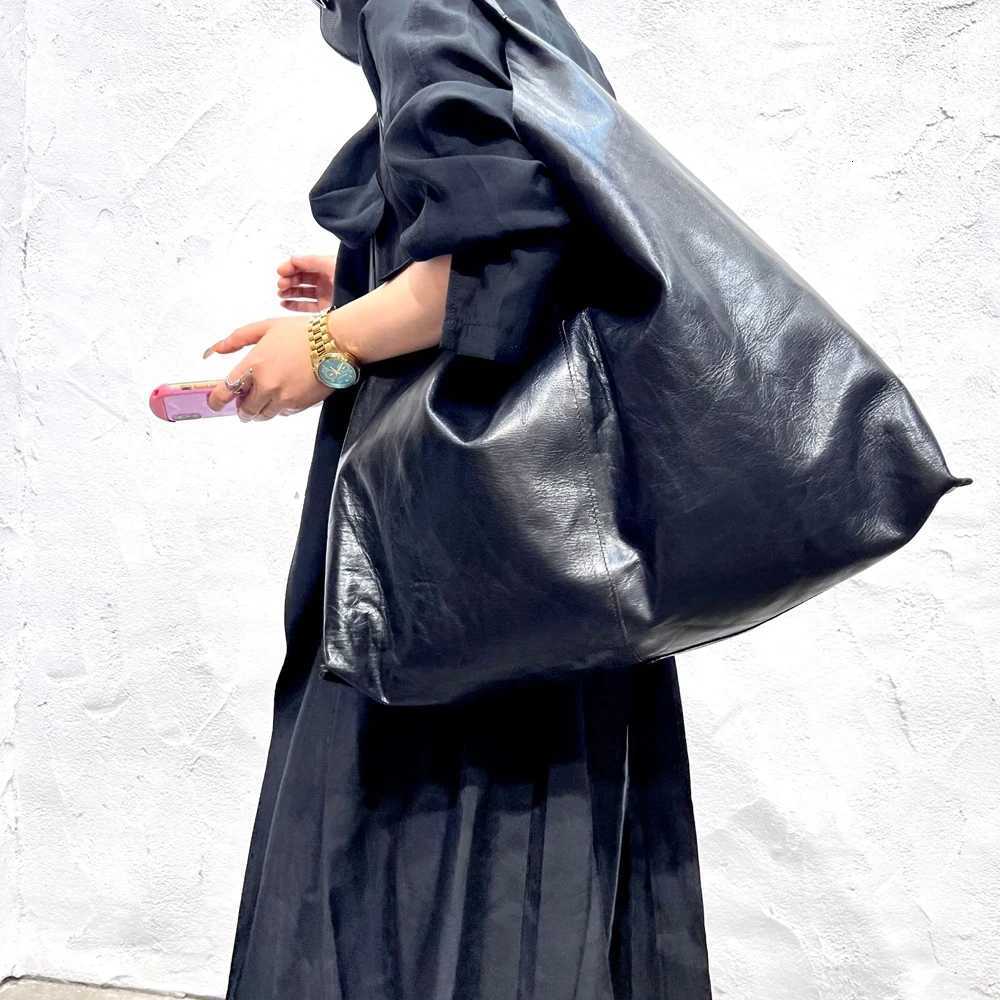 Evening Bags Oversize Cow Skin Shoulder Bags for Woman Genuine Leather Casual V Bag Natural Skin Simple Design Tote Vintage Pack Large BAG H261016
