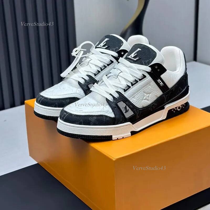 Top quality Hot New free shipping designer louisd shoes for mens womens casual black red blue white Fashionable and versatile outdoor sneakers lvlyn