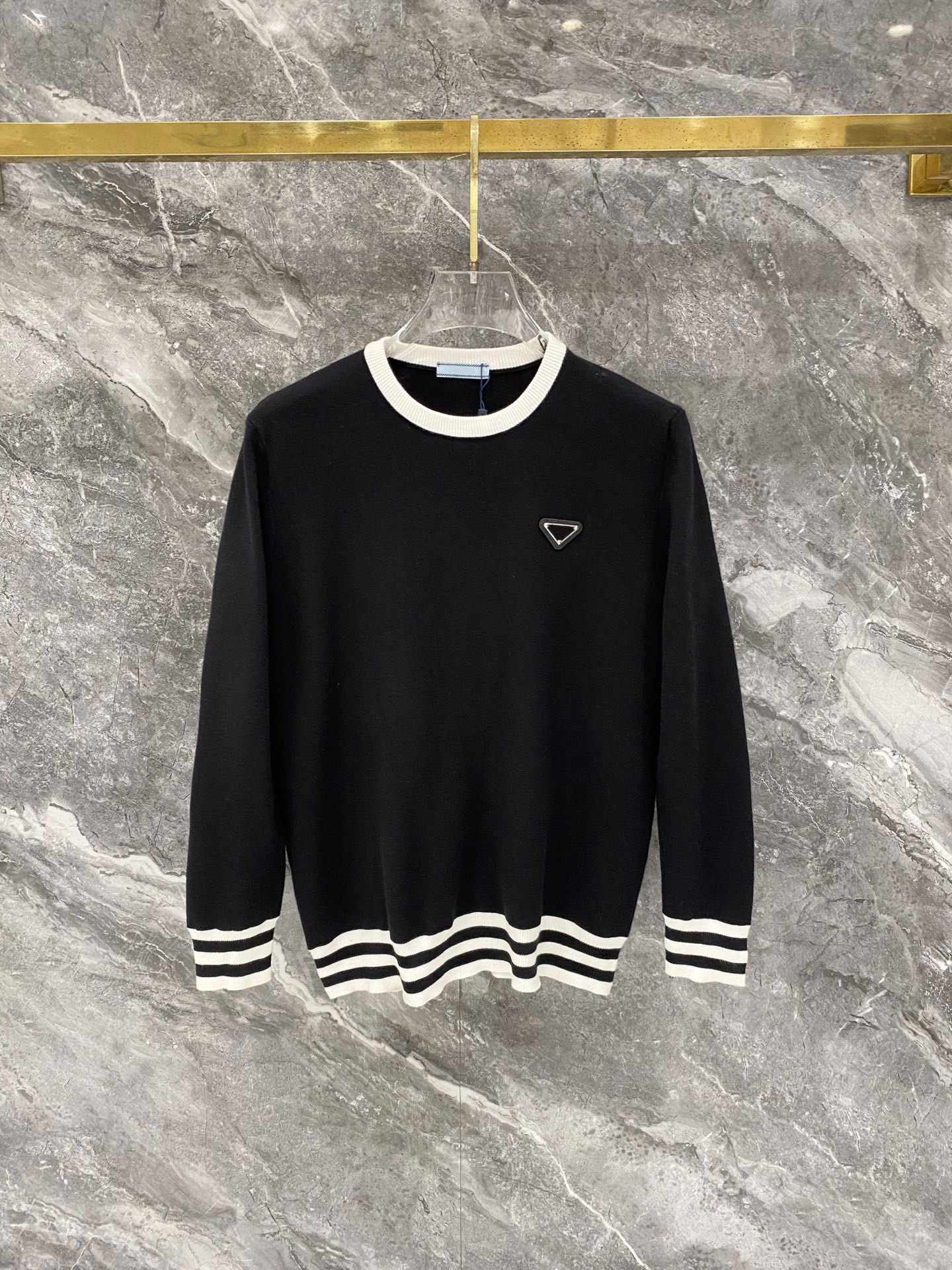 2026 Sweater Cardigan Brand Long Sleeve Knitted Sweaters Designer Elegant Cashmere Sweaters k364