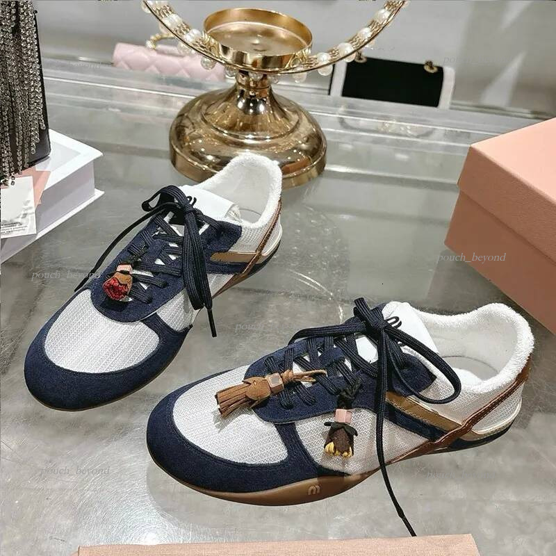 mius shoes Womens Gymnasium Mesh Suede Sneakers Womens New Outdoor Training Shoes Designer Cowhide Lace Up Casual Shoes Rubber Outsole Size 35 41 mi