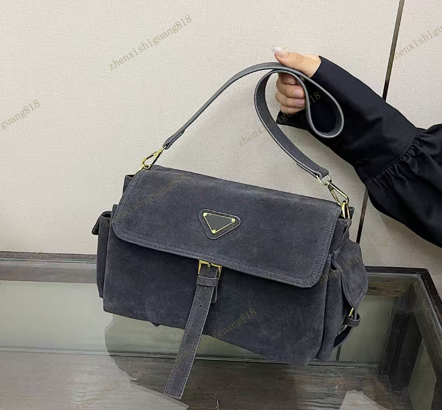 Luxury designer black softleather handbag largecapacity handbag women'sretro top handle shoulderbag dinner bag