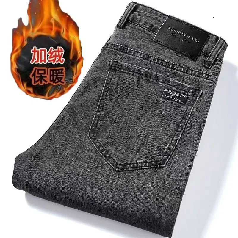 Mens Winter Stretch Fleece Jeans Thickened Warm Loose Straight Velvet Denim Trousers Classic Business Casual Black Work Pants 261016