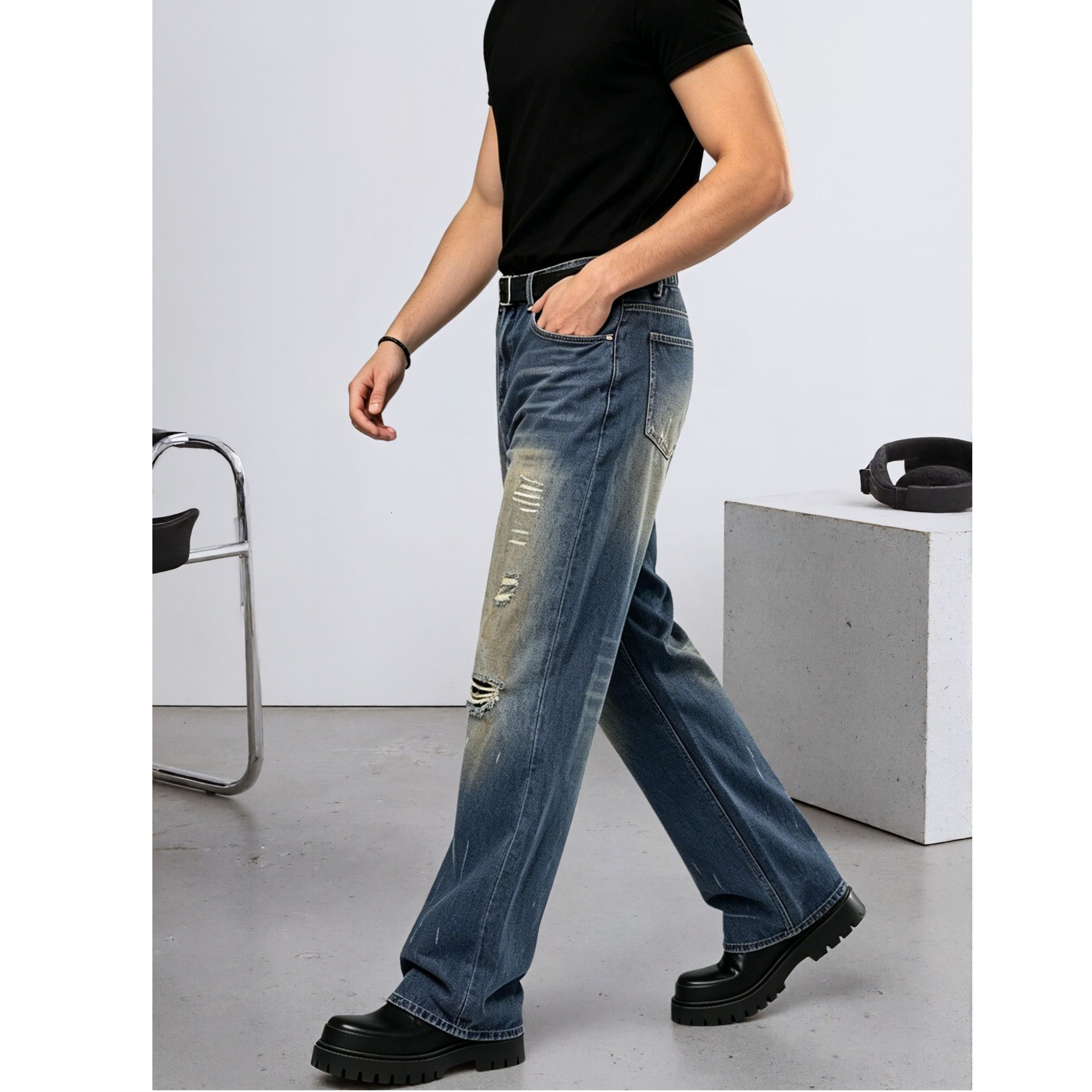 Men Oversized Jeans American High Street Style Distressed Faded Denim Pants Loose Fit Casual Daily Wear Versatile Long Trousers For Guys