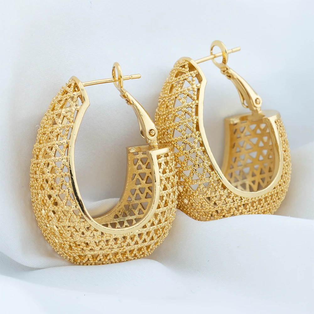 Gold Color Hoop Earring For Women Copper Hollow Out Trendy Earring Daily Wear Jewelry Accessories Girls Birthday Christmas Gift 261017