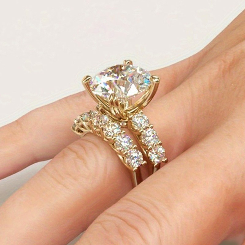 Huitan European And American Cross-Border New Engagement Set, Classic Four-Prong Setting With Round Cubic Zirconia Ring, Wedding Party Ring
