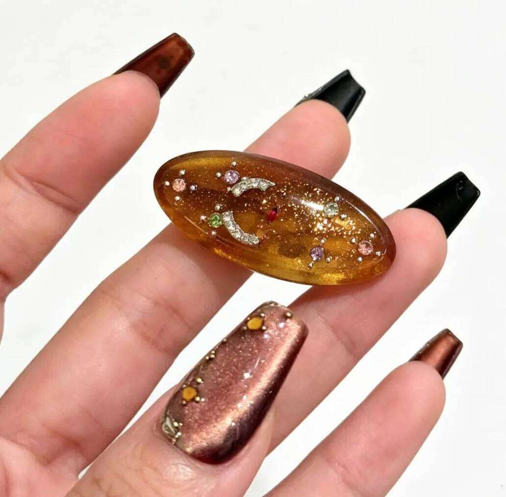 Kids Hair Accessories Luxury Designer CC Exquisite Oval Colored Rhinestone BB Clips Mini Slides Women Baby Kids Accessories Sparkly Crystal Daily Pa