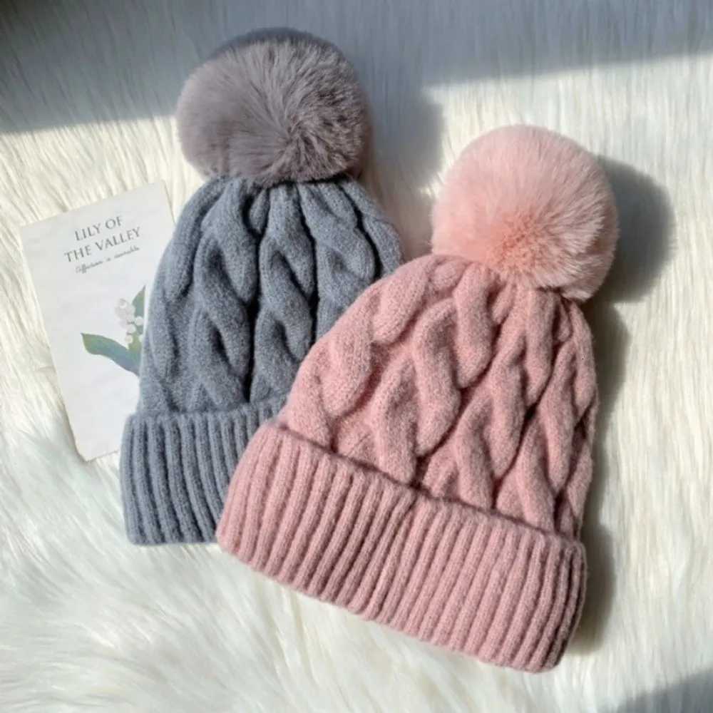 Beanie/Skull Caps Fashion Keep Warm Pompom Hat Thickened Windproof Pullover Hat Cold Proof Solid Color Knitted Hat Autumn Winter Q261017