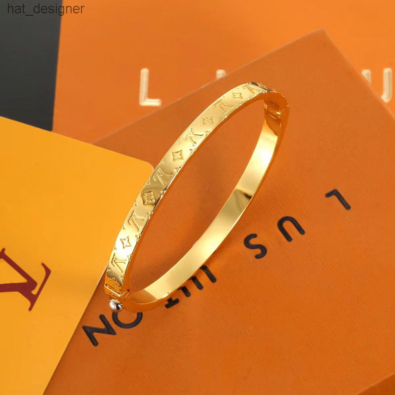 Luxury Letter Women Stainless titanium steel bangles Brand Gold Fashion Bracelet Designer jade alex and ani wire paracord Link Bracelets belt bangle