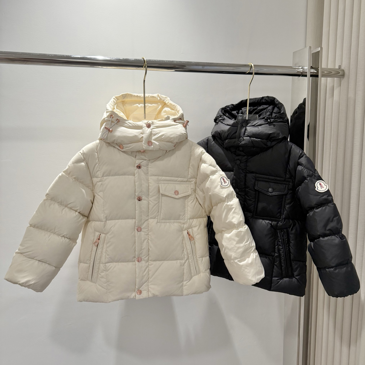 Designer Kids Down Jacket Boys Girls Removable Hood Thick Warm Winter Puffer Coat Toddler Solid Color Outerwear Children Snow Parka With Pockets Siz