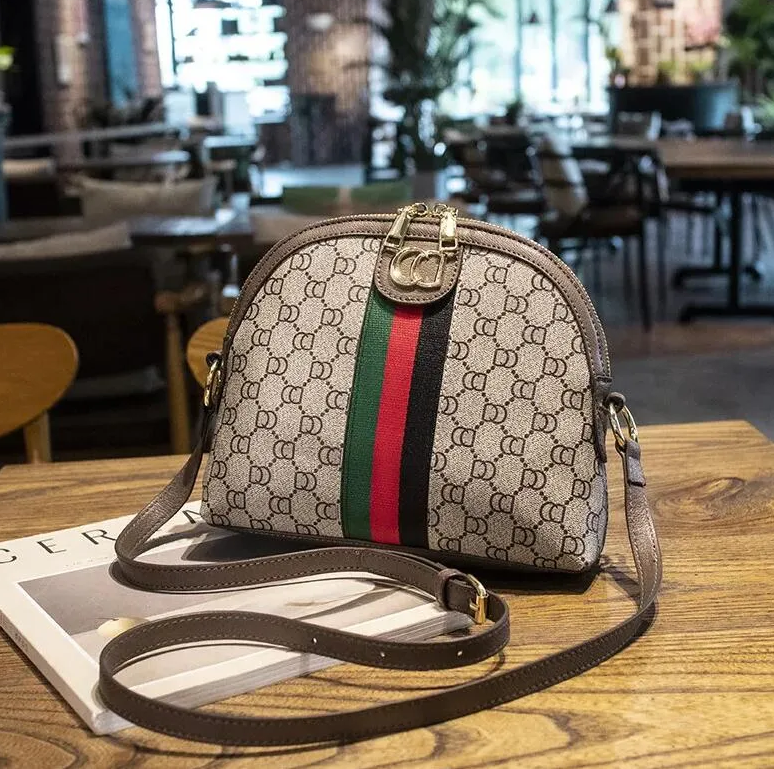 TOP Designer Bag woman bag shoulder bags Cross Body Wallets messenger bags Leather Patchwork Men Women handbag designer handbag fashion bag wallet p