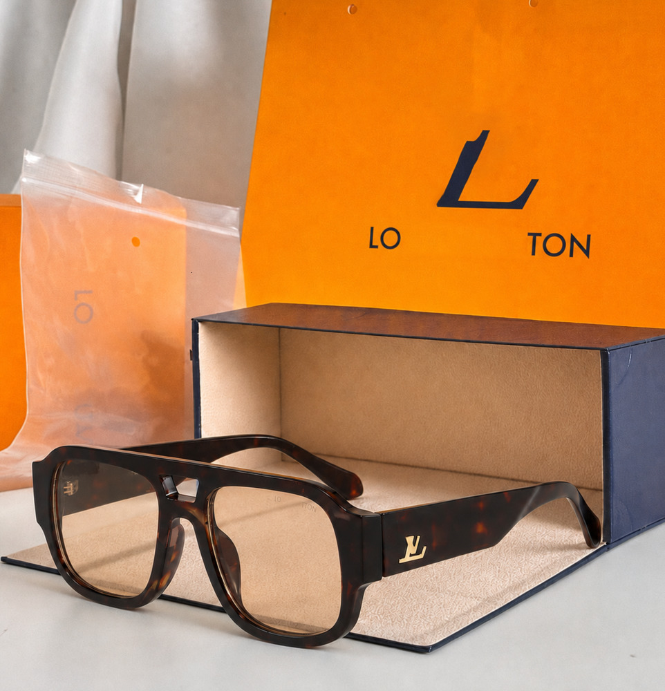 Designer for women men high quality sunglasses luxurious classic stylish casual oversized frames with metal lettering suitable driving beach vacatio