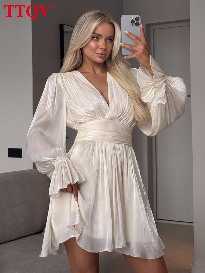 Sexy Loose Beige Women's 2026 Fashion V-Neck Long Sleeve Mini Dresses Elegant Classic High Waist Pleated Female Dress
