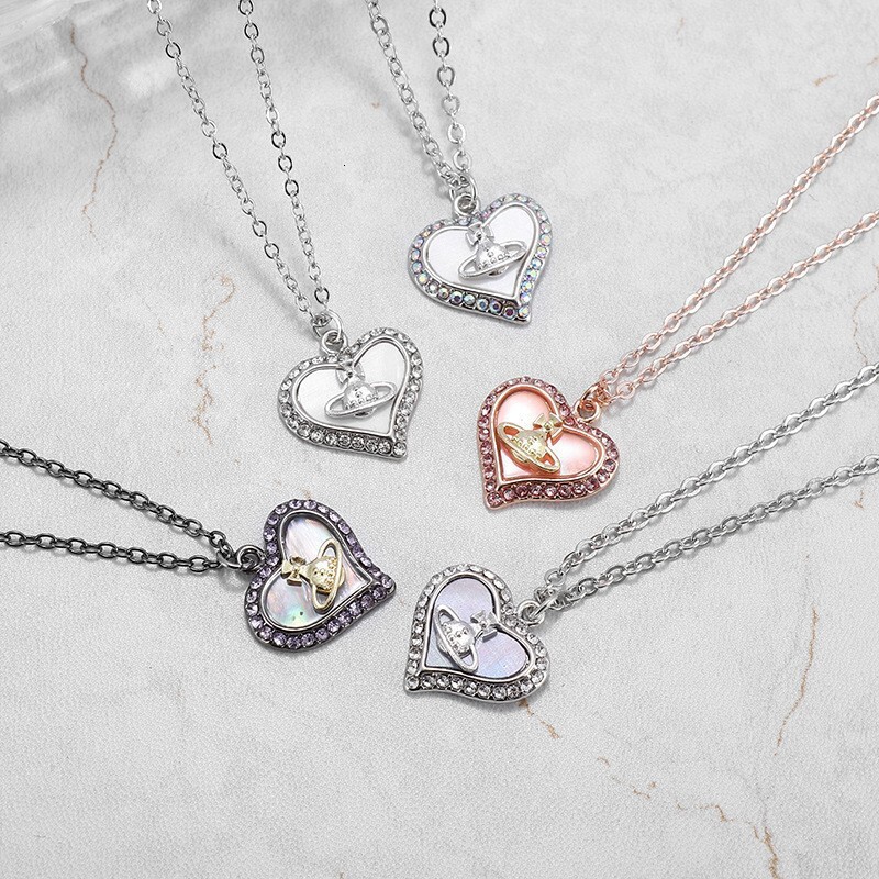 necklace Xijia's popular large heart-shaped mother-of-pearl Saturn pendant necklace for women, vintage versatile light luxury design clavicle c