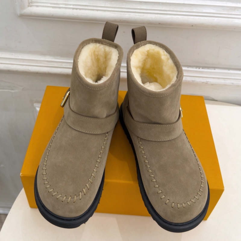 Women Eskimo Designer Ankle Snow Boots with embossed rhinestone pattern Genuine Sheepskin Shearling Lined Boots Thick Wool Warm Shoes Non-Slip Rubbe