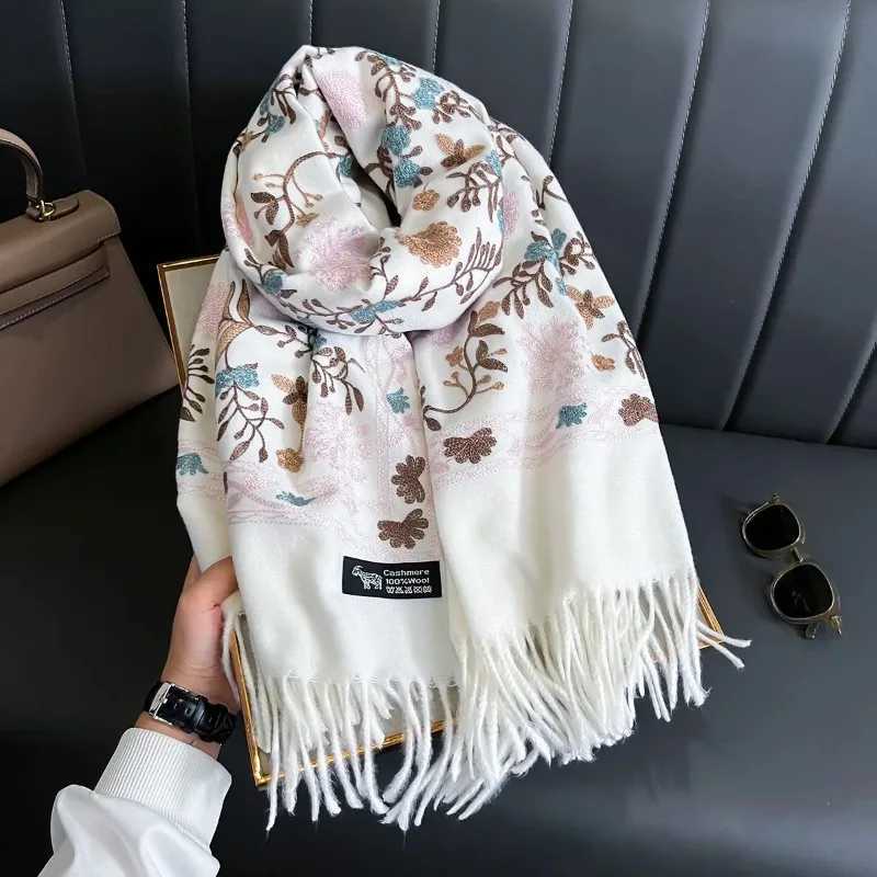 New Winter Warm Cashmere Scarf for Women Embroidery Pashmina Blanket Thick Shawl Wrap Neckerchief Fashion Bufanda Echarpe Poncho S261017OACX