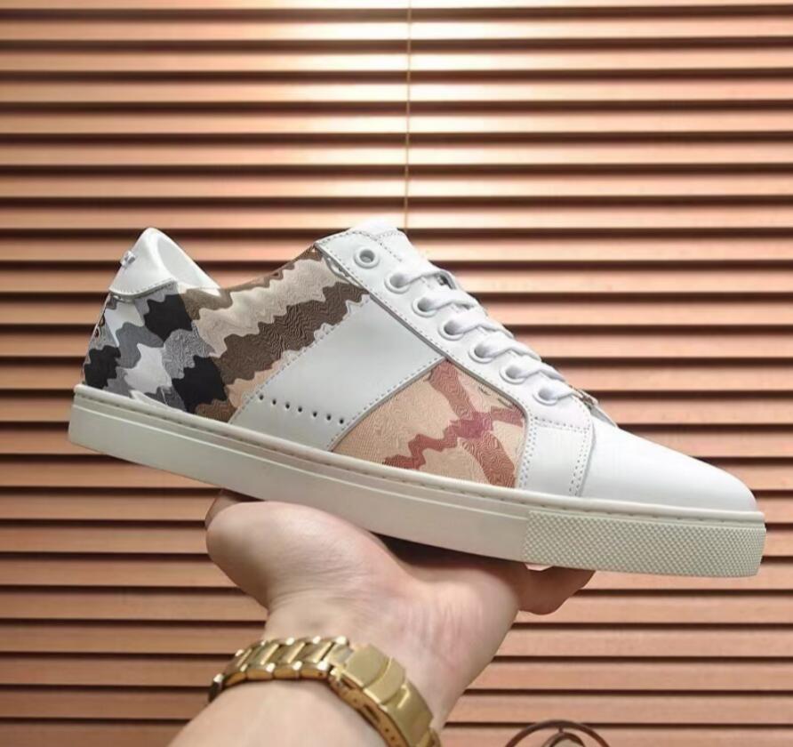 New Fashion Mens Breathable Skateboard Shoes Men Fashion Sneakers High Quality Trainers Shoes Casual Genuine Leather Shoes