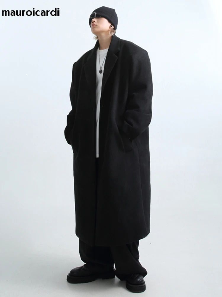 Mauroicardi Autumn Winter Long Oversized Warm Soft Black Trench Coat Men with Shoulder Pads Loose Casual Korean Fashion Overcoat 261015