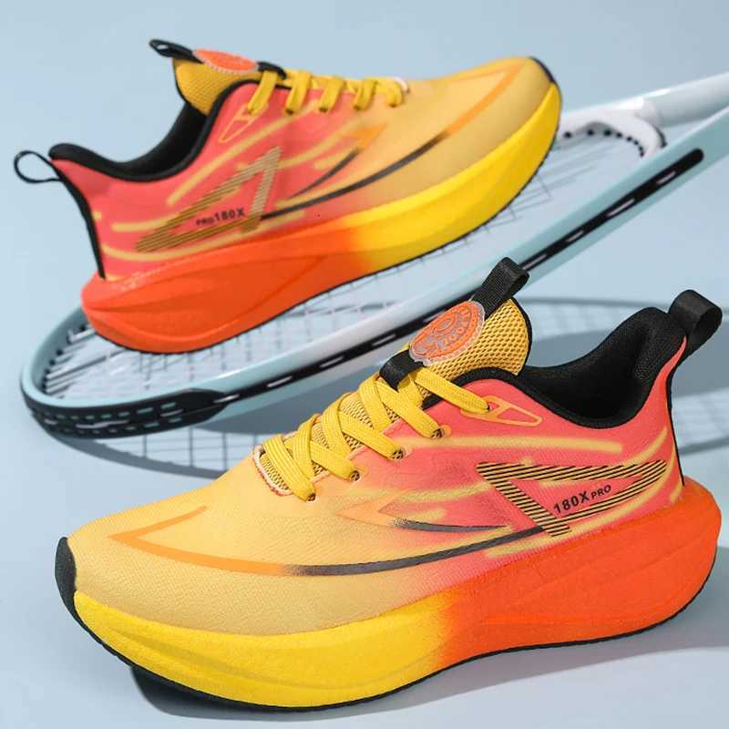 Casual Shoes Marathon Men's Sneakers Casual Carbon Board Speciality Sports Running Shoes Men Lightweight Women's Athletic Nonskid Sneaker