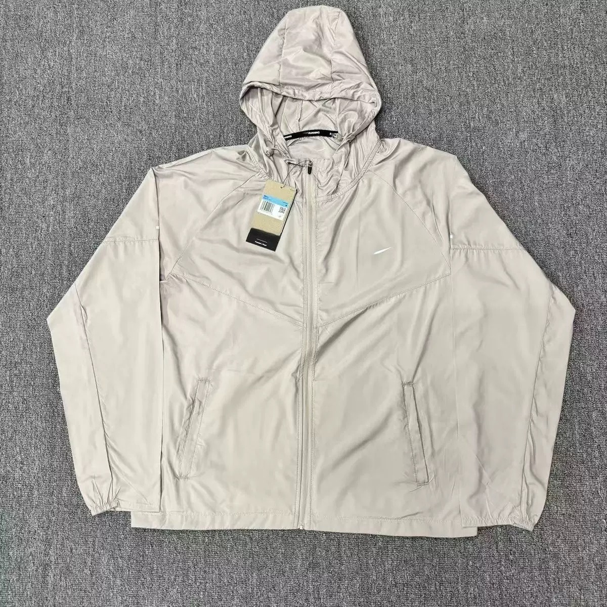 Men Short Jacket Miller Jackets Mens Hooded Jackets Windbreaker Windproof outerwear Sportswear Lightweight Gym Jogging Sport Running Jogger Hoodie C