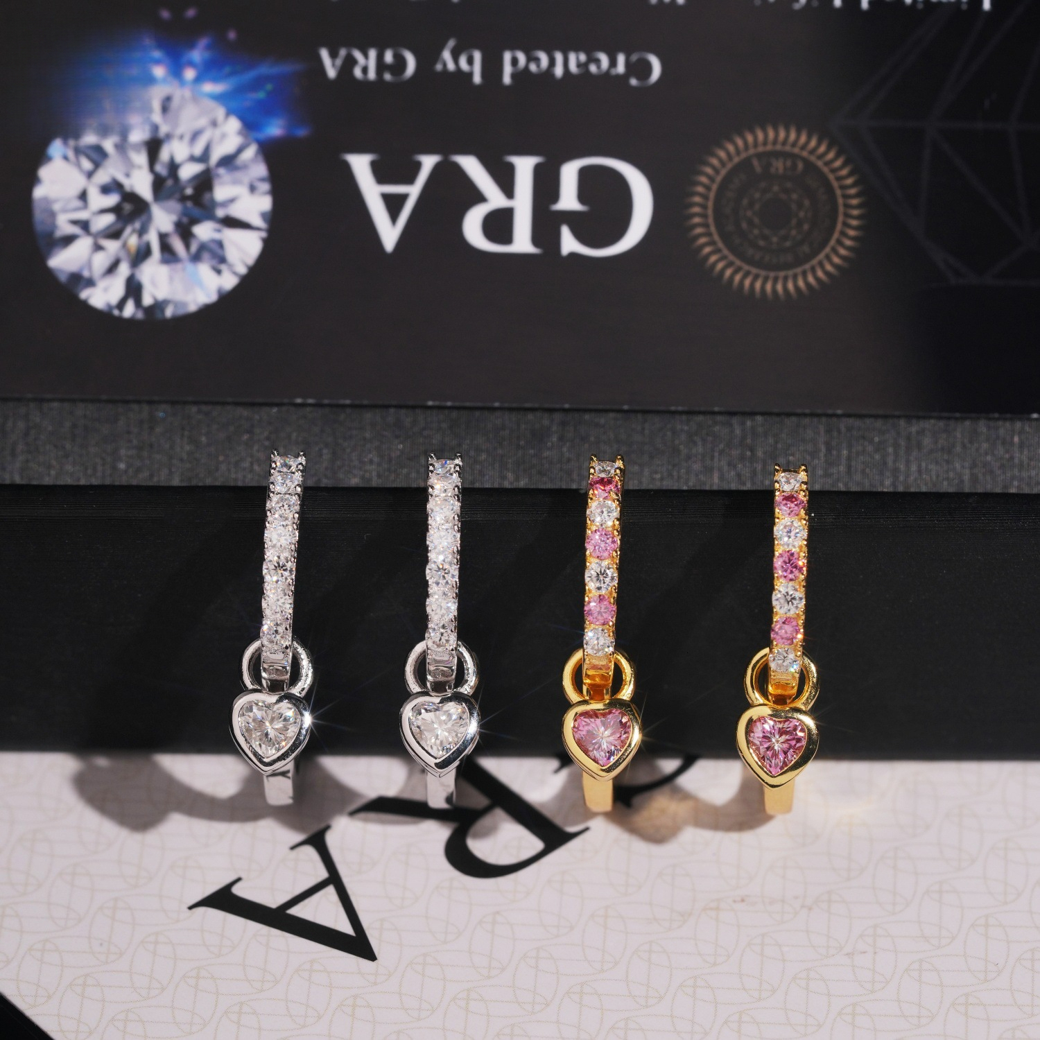 Unique 5.5mm heart-shaped personalized earrings S925 silver inlaid with VVS moissanite, new trendy jewelry direct supply