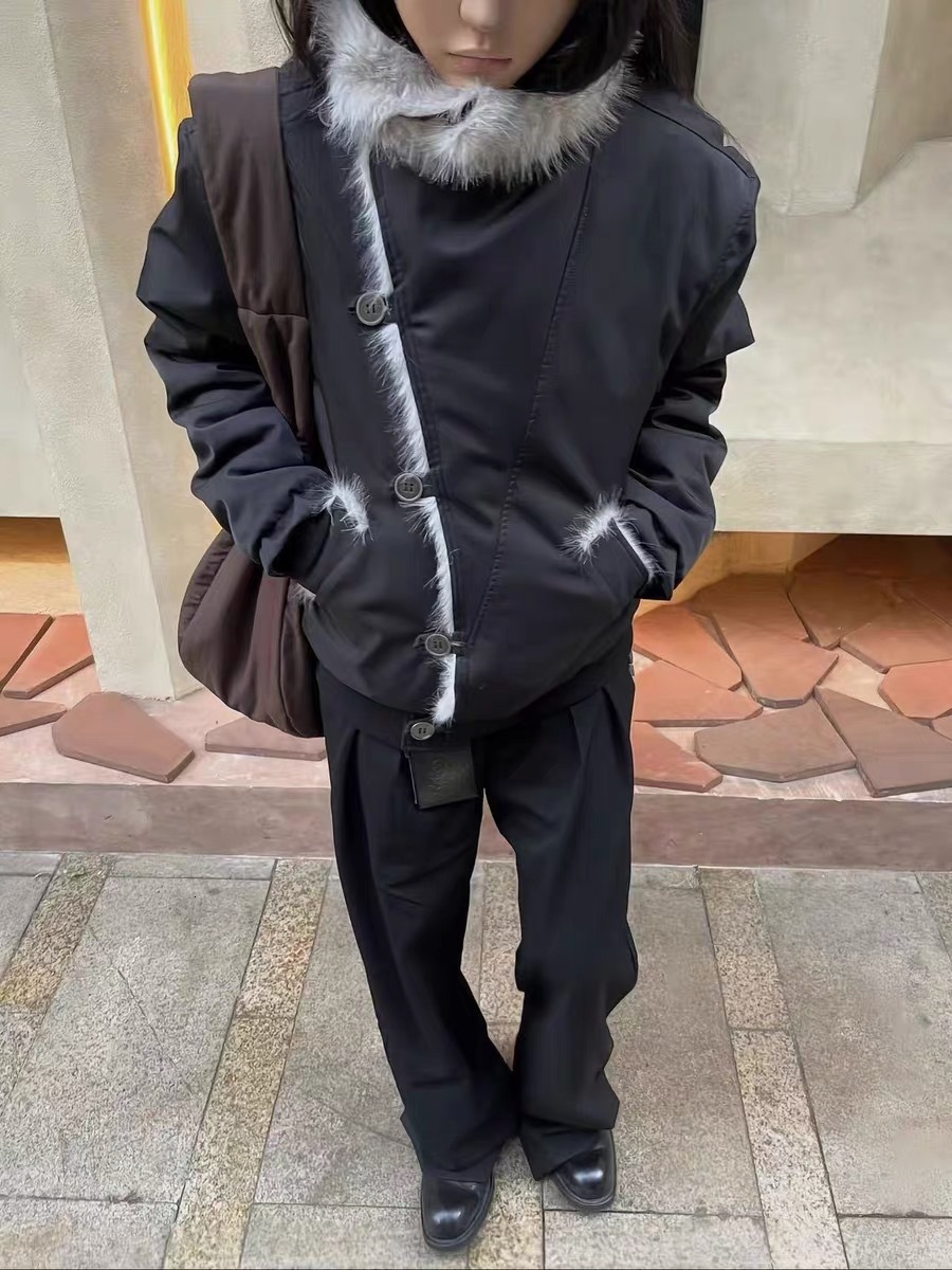High-Quality Faux Mink Fur, Distressed Silver Buckle, Crossover Design, Nomadic-Style Bomber Jacket, Winter Thickened Quilted Cotton Coat Makoufei