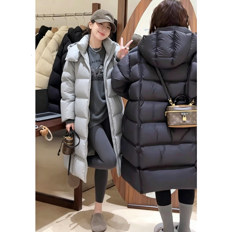 Designer 2026 Winter New Women's Long Puffer Coat, Over-the-Knee, Thickened, Hooded, Loose Fit, Warm, Soft, and Comfortable
