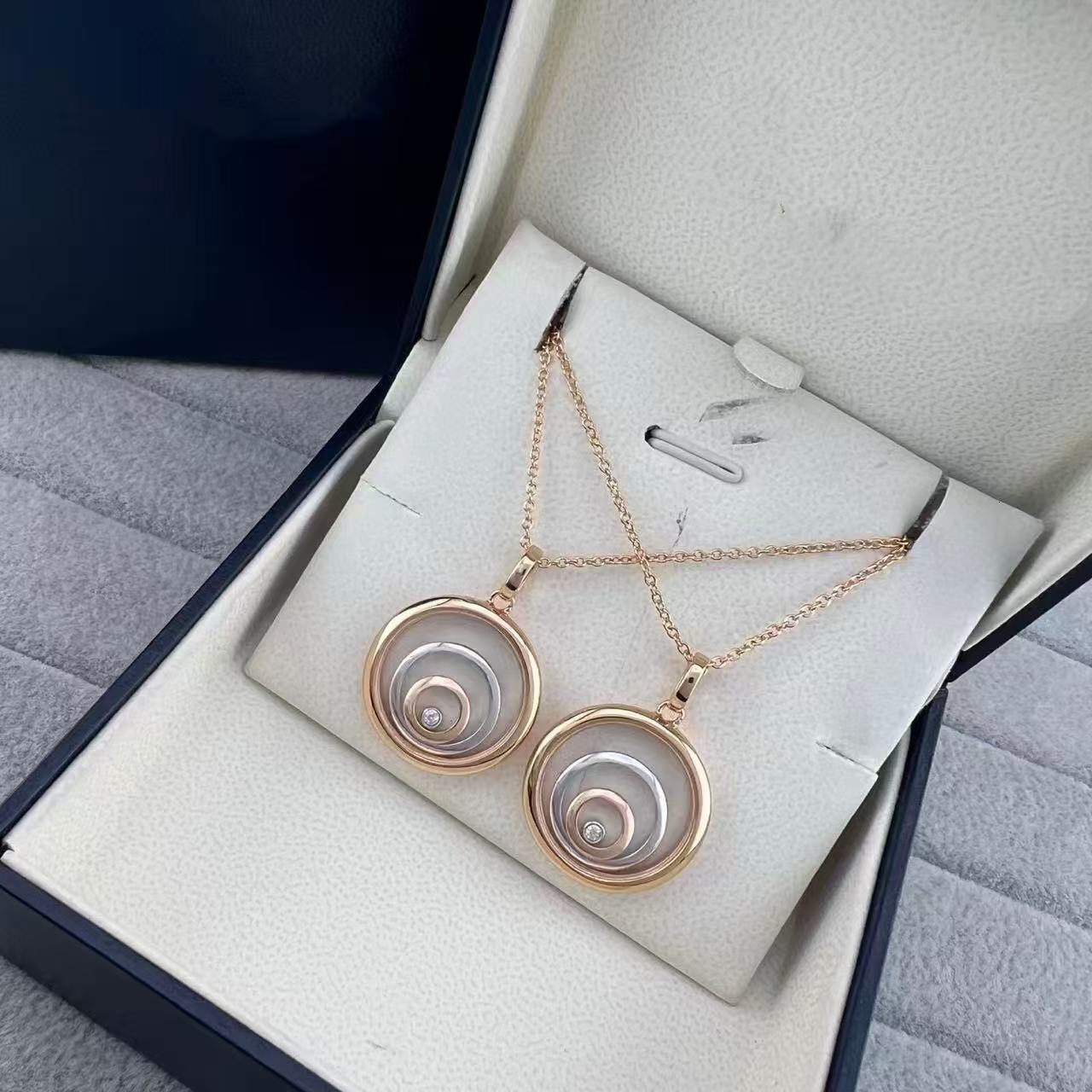 Chopardlies Chopardity Jewelry Necklace Chopars Happy Diamond Designer Necklace For Woman Man Round Smooth Three-Ring Necklace Clavicle Chain Live S