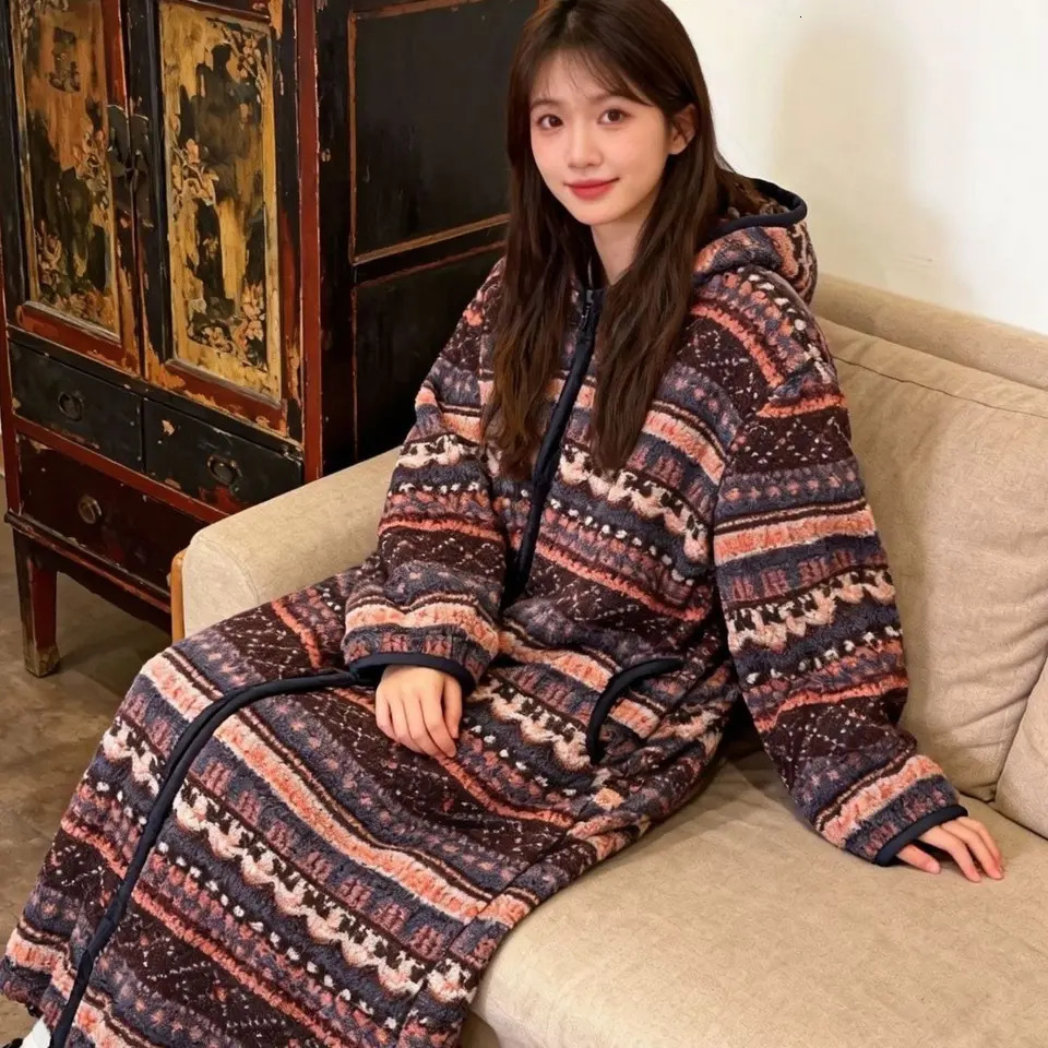 Pajamas Nightgowns LongSleeve Hooded Zipper Sweatshirts Warm Fleece Thick Winter Womens Outerwear Printed Versatile Casual1 261017