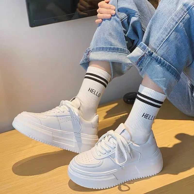 Casual Shoes 2024 New PU Leather Women's White Breathable Casual Woman Vulcanize Sneakers Sport Walking Running Platform Flats Shoes H261016