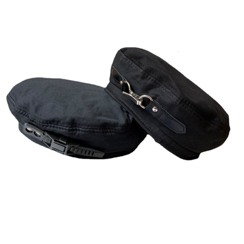 Black beret with leather buckle design dark Japanesestyle niche flattop British versatile retro painter's hat trendy