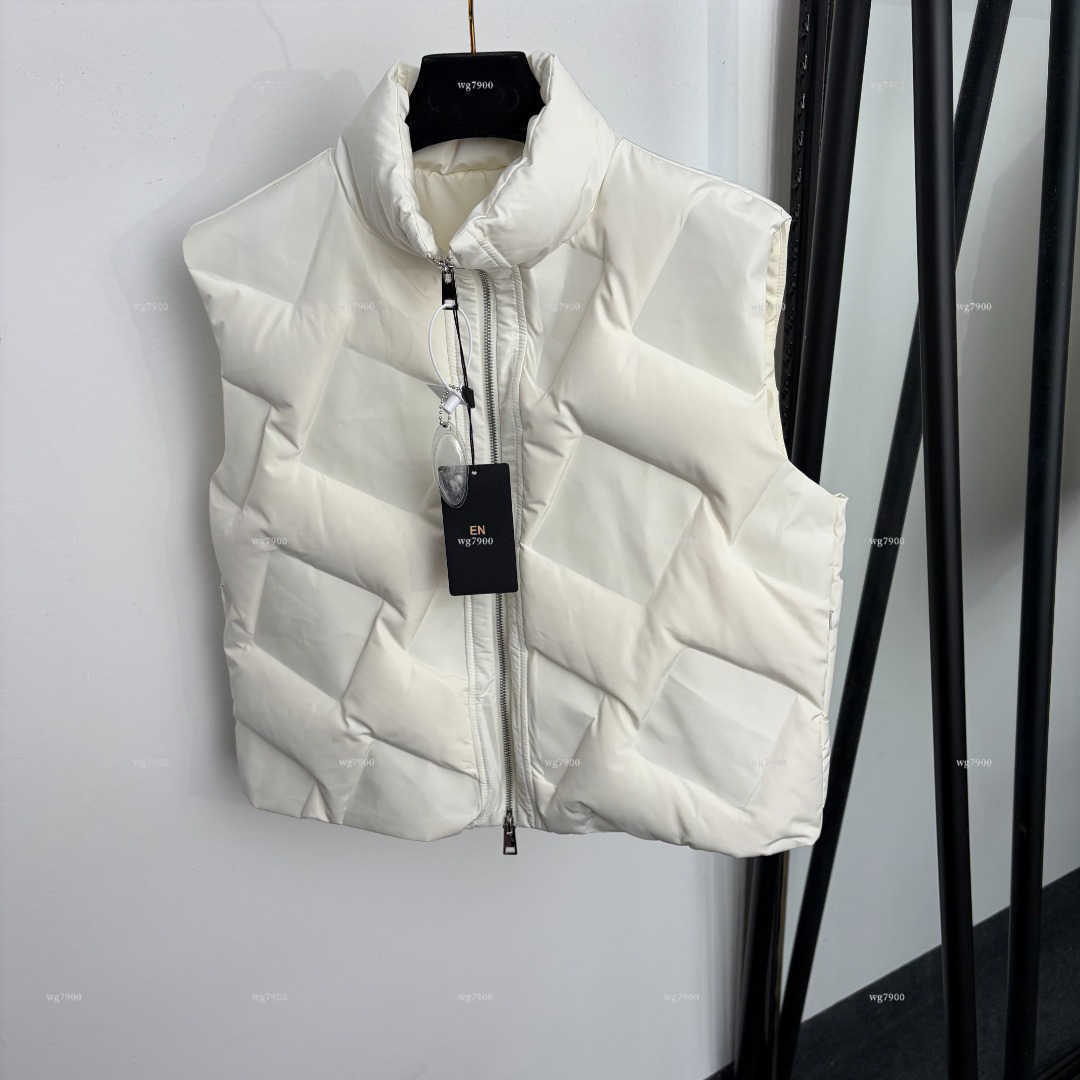 Top lady Cropped Puffer Vest Stand Collar Zip Sleeveless Jacket women designer clothes letter Print Warm Winter Padded A382X16N007