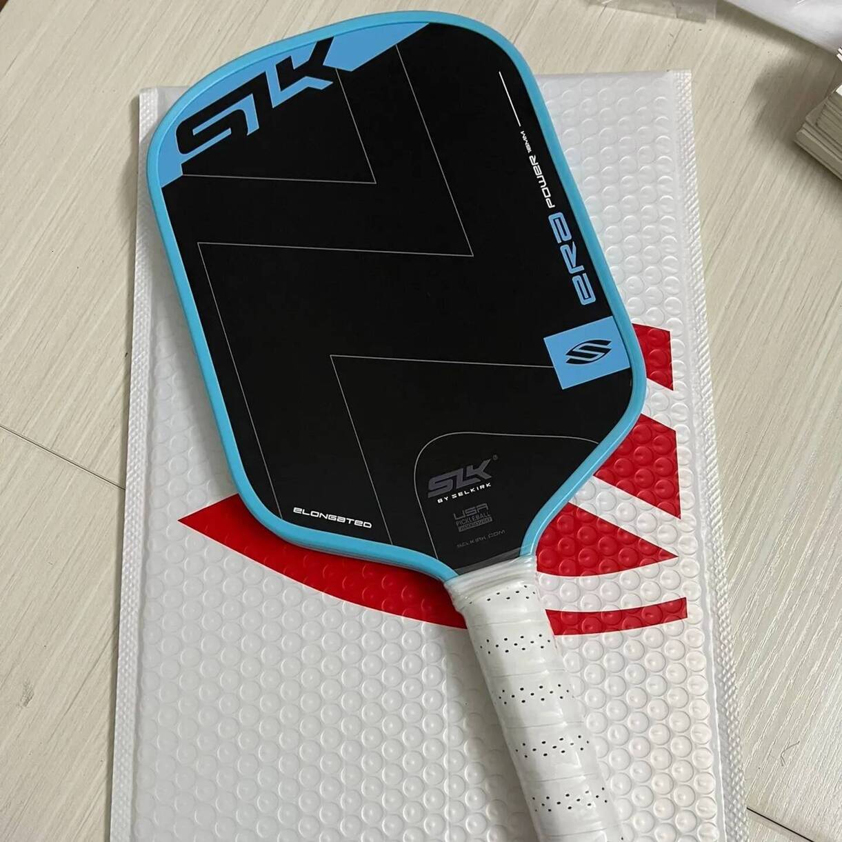 Multi-Piece Tennis Racket Matching full graphite professional tournament racquets Kits Brand Pro T700 Carbon Fiber Pickleball Racket 16Mm Fiberglass