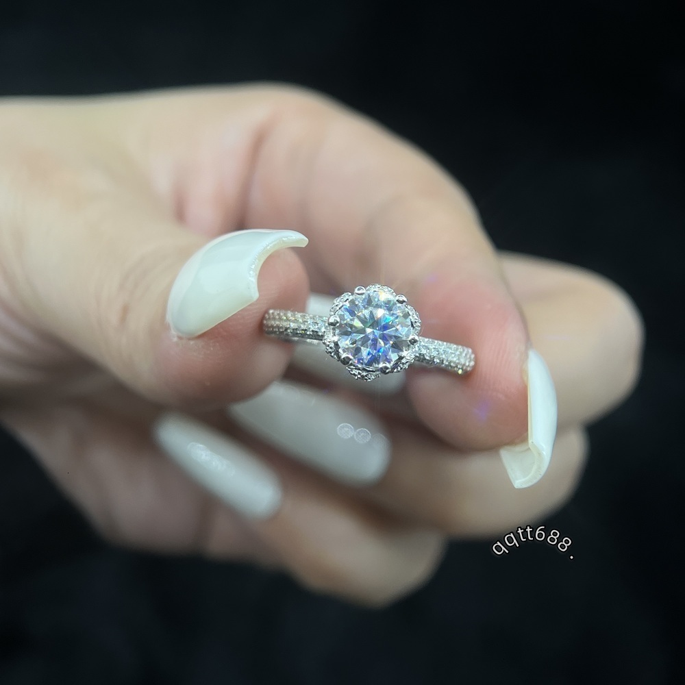 Luxury Moissanite Diamond VVS 1ct Engagement Rings Flower Shape White Gold Plated S925 Silver for Women Wedding Jewelry