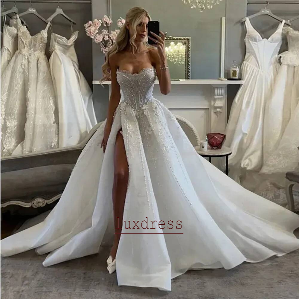 Romantic Luxury Lace Pearl Sweetheart A line Princess Wedding High Quality Bridal Ball Dress