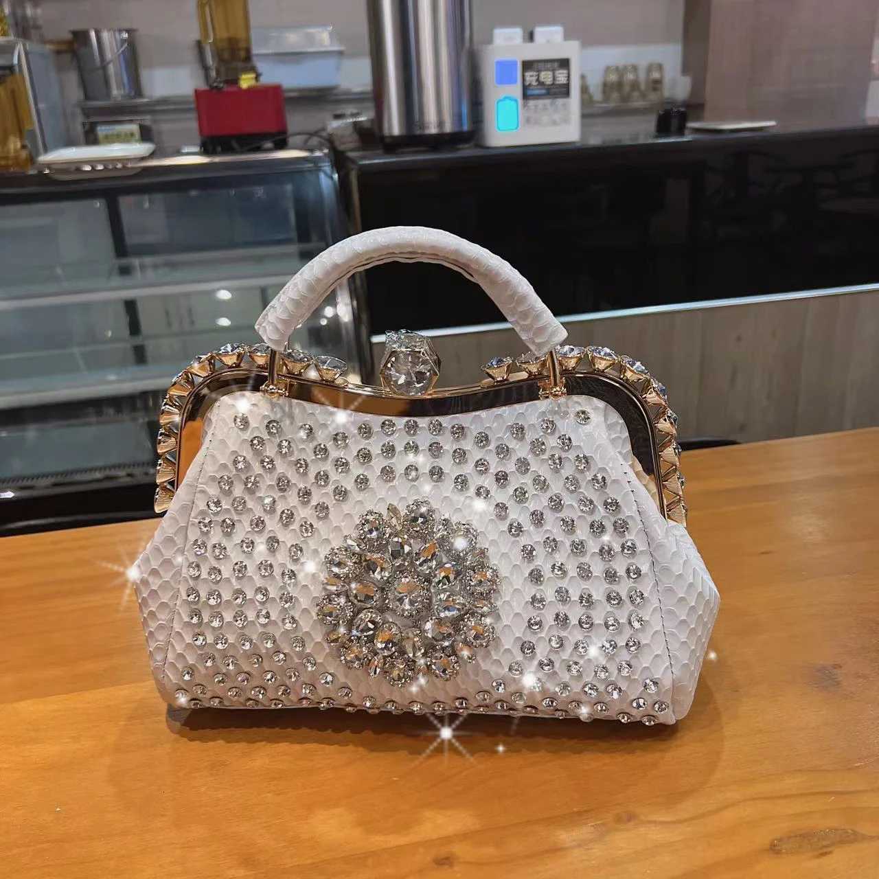 Evening Bags Totes New Rhinestones Top-handle Bags For Women PU Leather Handbags Women Frame Designer Ladies Crossbody Bag Sac A Main H261016
