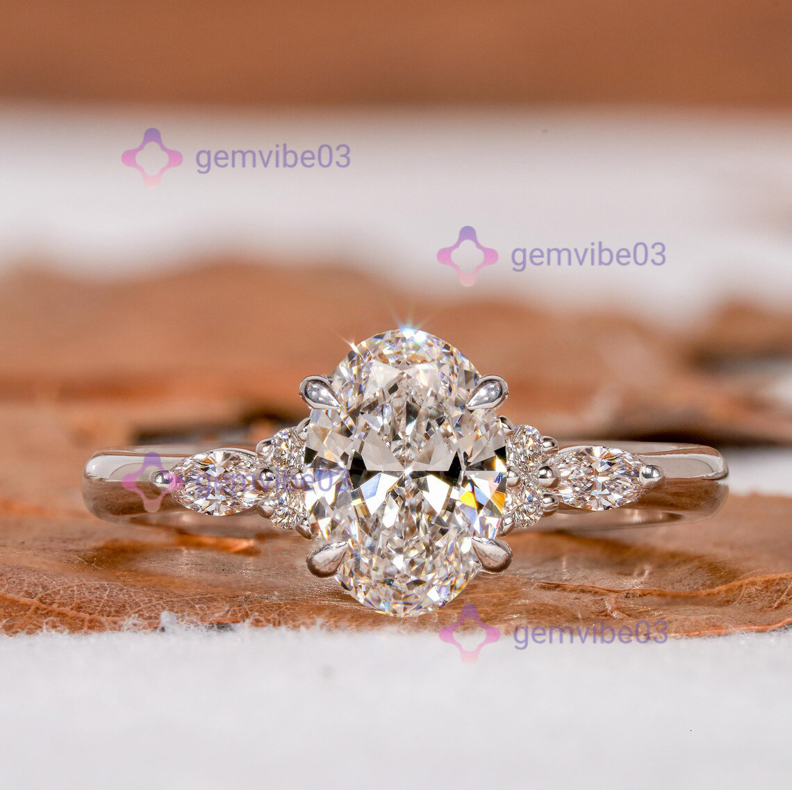 Light Luxury Moissanite European and American Fashion Hot Sale Ins Super Sparkling Pigeon Egg Wedding Engagement Diamond Ring for Women