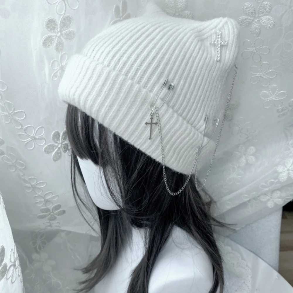 Beanie/Skull Caps Gothic Knitted Beanies Y2K Hat for Women Cat Ear Hat Handmade Crochet Skull Hat Female Teens Subculture Headwear Accessories Q2610