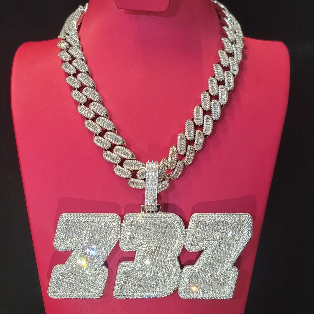 Personalized Solid Back Name Necklace Chain Custom Iced Out Number Letter Pendant Birthday Gift Icy BaguetteMoissanite Hip Hop Jewelry