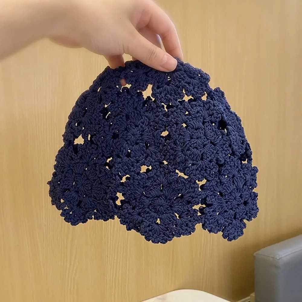 Beanie/Skull Caps Breathable Hollowed Out Knitted Hat Flowers Casual Beret Cap Summer Fashion Skullies Hat for Women Q261017