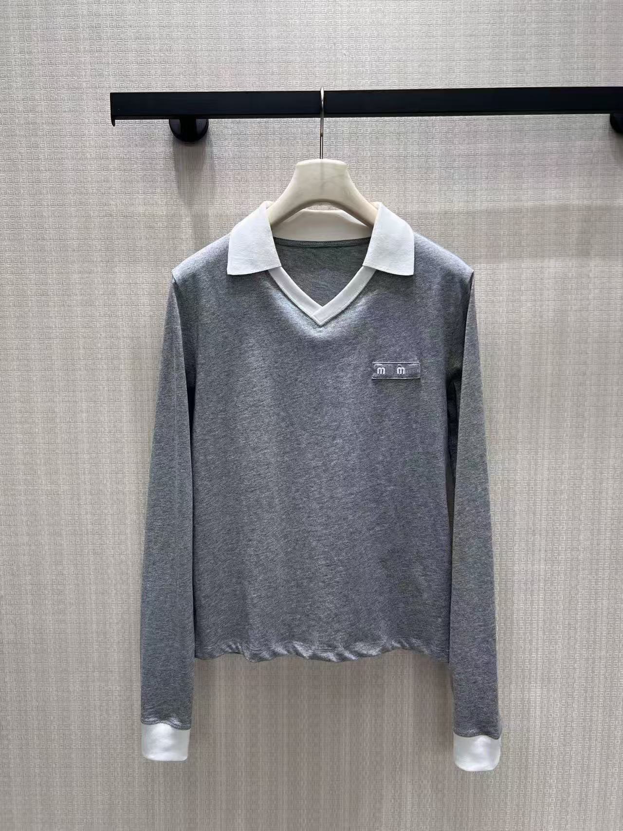 Designer Women's Clothing Letter Print Contrast Color Gray V-Neck Long Sleeve Polo Shirt Top For Women 35d6