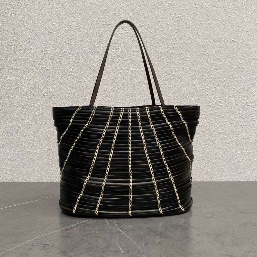 Woven Leather Tote Bag Calfskin Ribbed Basket Structure Double Shoulder Straps Roomy Elegant for Shopping Top-Tier Designer New Arrival