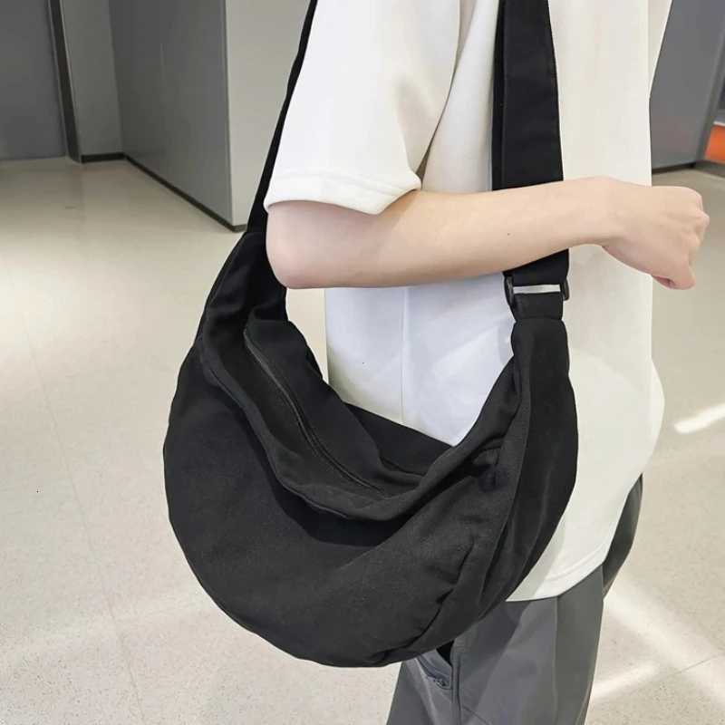 Designer Fem Totes Solid Color Canvas Crossbody Bags For Wen Large Capacity Shopping Messenger Bag Student Shoder Bag Unisex School Bag J261016