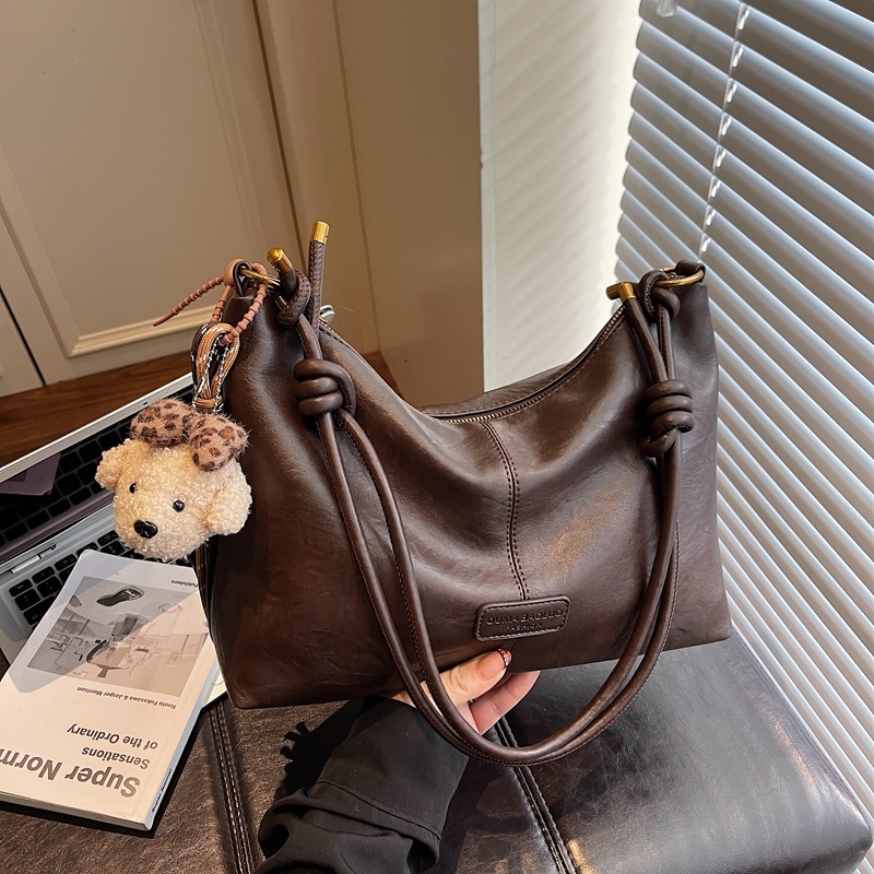 Women's autumn winter new collection: stylish high-quality large-capacity shoulder tote chic crossbody bag, and handbag dhmallking