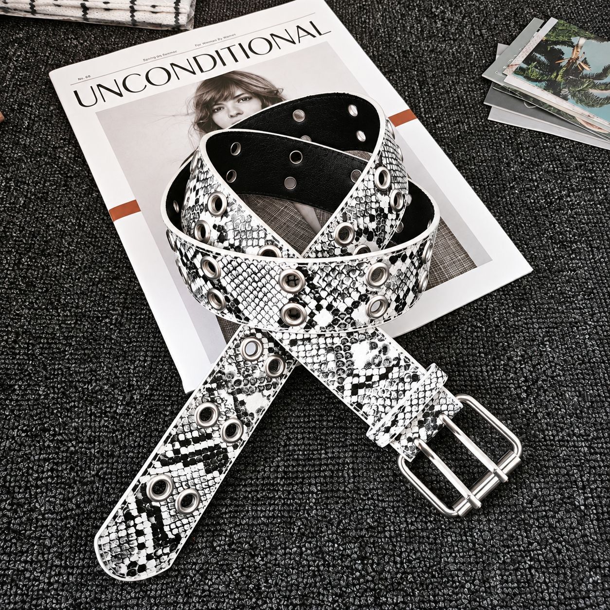 Designer Womens Snake Print Faux Leather Belt Metal Eyelet Pin Buckle Waist Belt For Pants Jeans Punk Daily Casual Outfit Fashion Accessory Gift Orn
